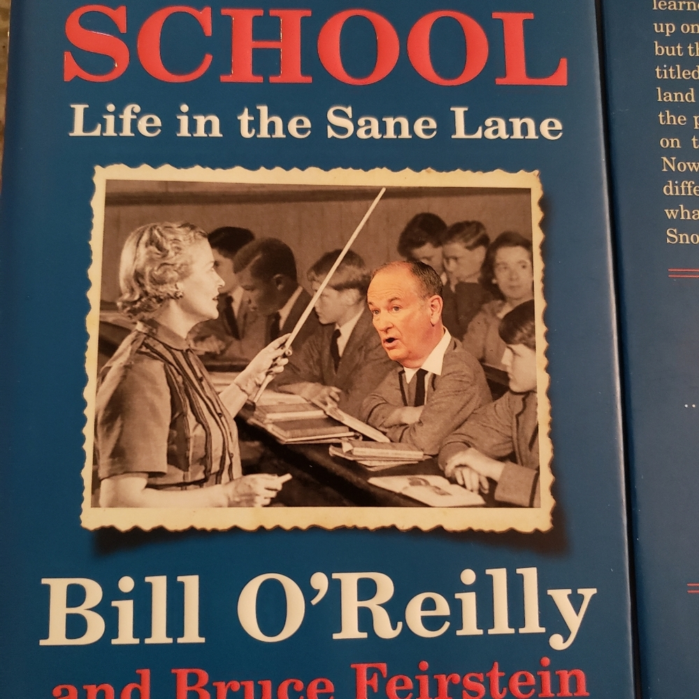 Books - Picture 2 of 16